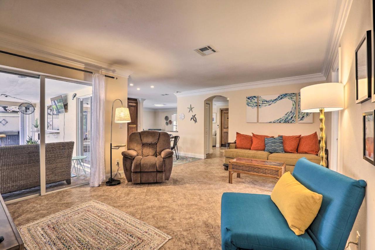 Private Pool And Covered Patio Cape Coral Haven! Exterior photo
